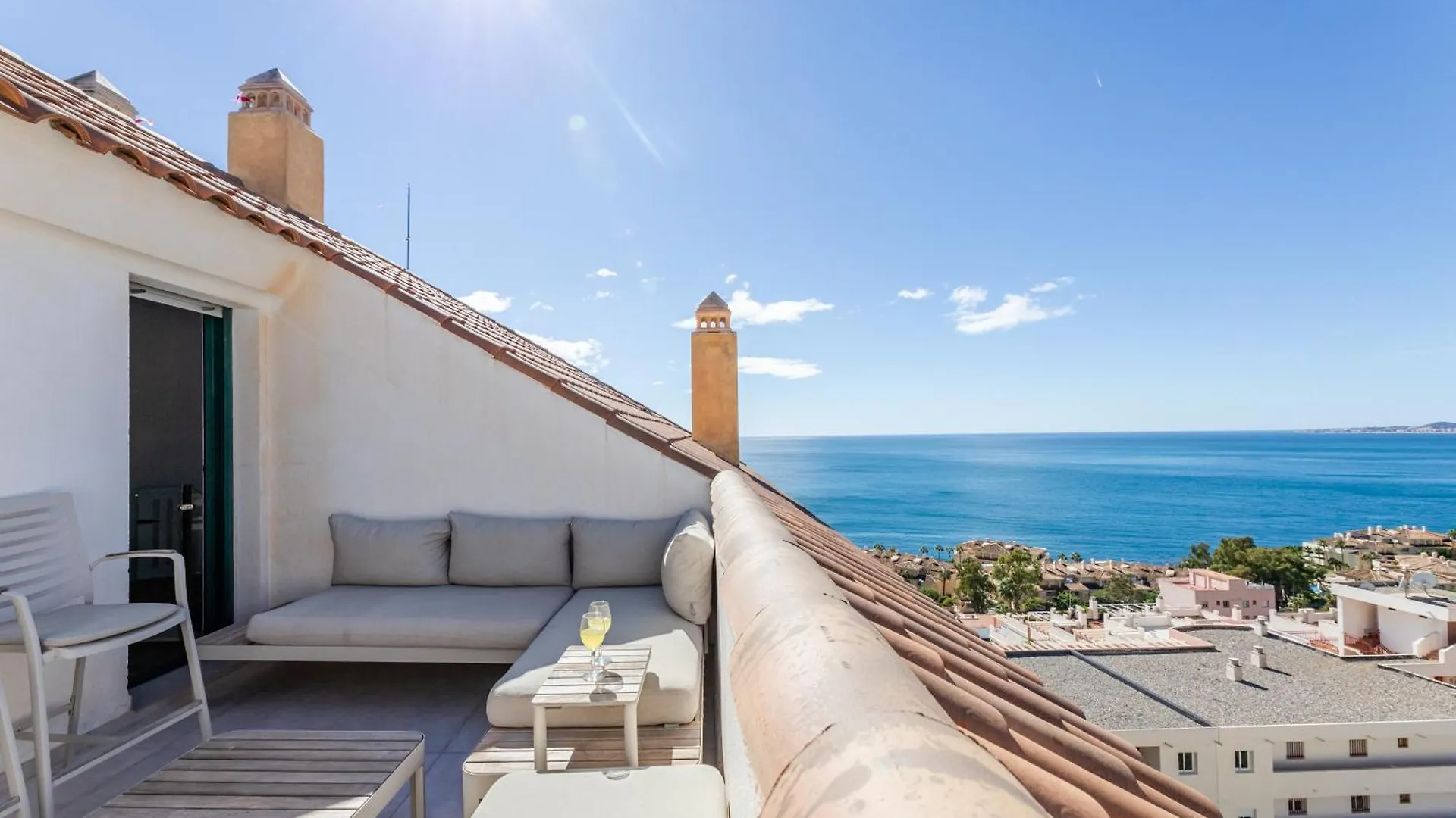 Apartment Stylish 4Bd Apt With Pool Access & Nearby Beach Benalmadena Spain
